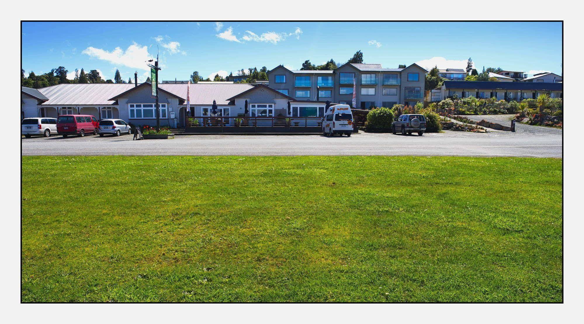 Hotel Lake Brunner Greymouth Esterno foto