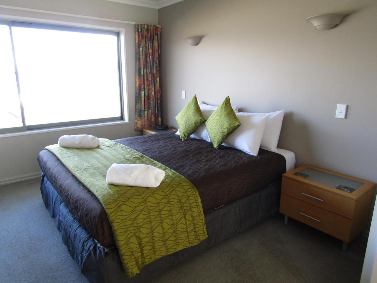 Hotel Lake Brunner Greymouth Esterno foto